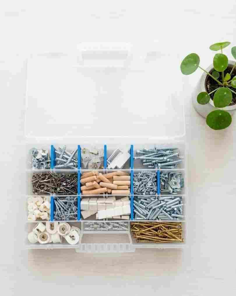 Multi-Compartment Hardware Fastener Kit